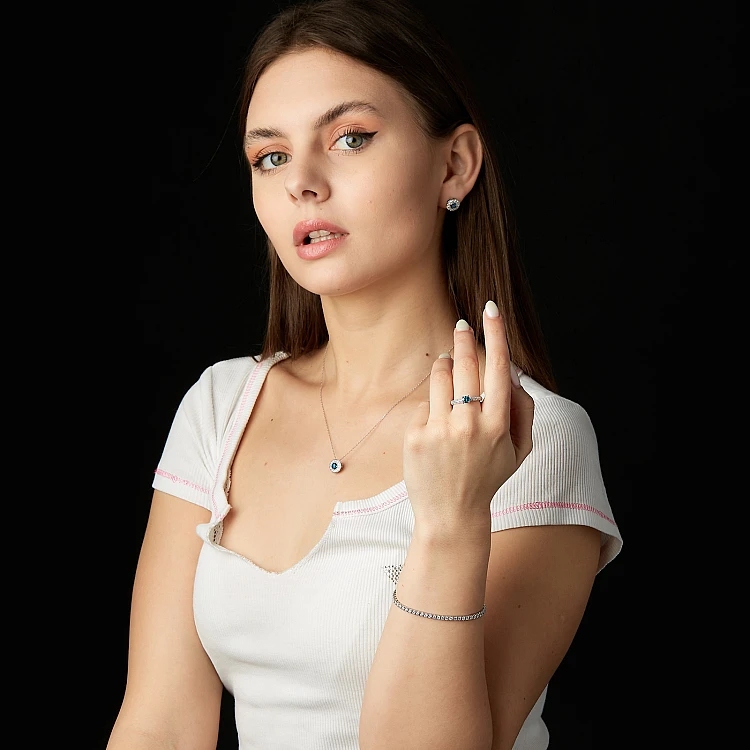 Oorbellen c2159Dbdi in goud met blauwe en kleurloze diamanten