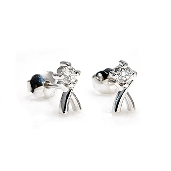 Oorbellen c2767 in goud of platina met diamanten