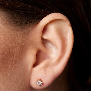 Pendientes de oro con diamantes incoloros certificados por el GIA de 0,60 ct o 0,80 ct - modelo c577