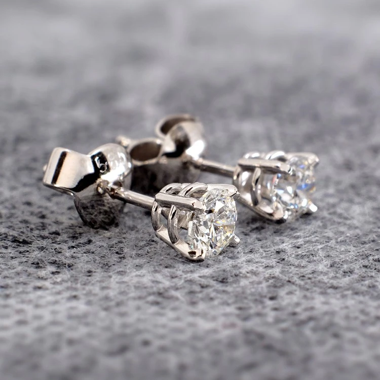 Pendientes de oro con diamantes incoloros con certificación GIA de 1,00 o 1,40 ct - modelo c577