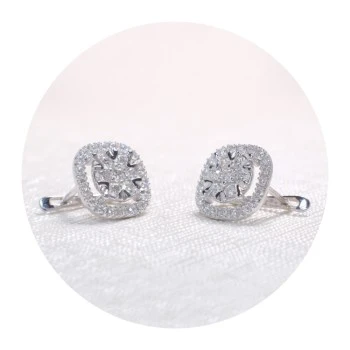 Gold Earrings with Diamonds - model c667
