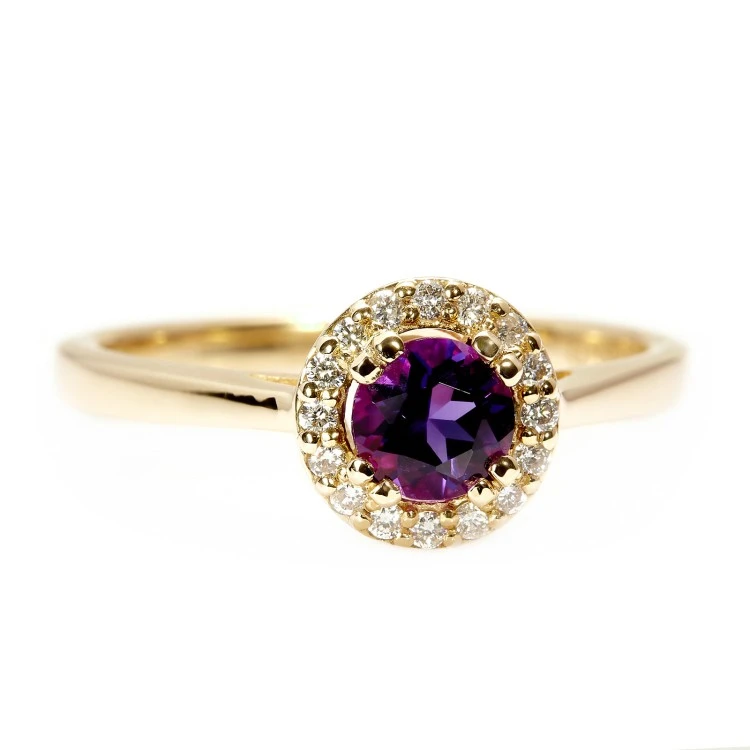 Bague cadeau en or ou en platine avec améthyste et diamants - modèle i030