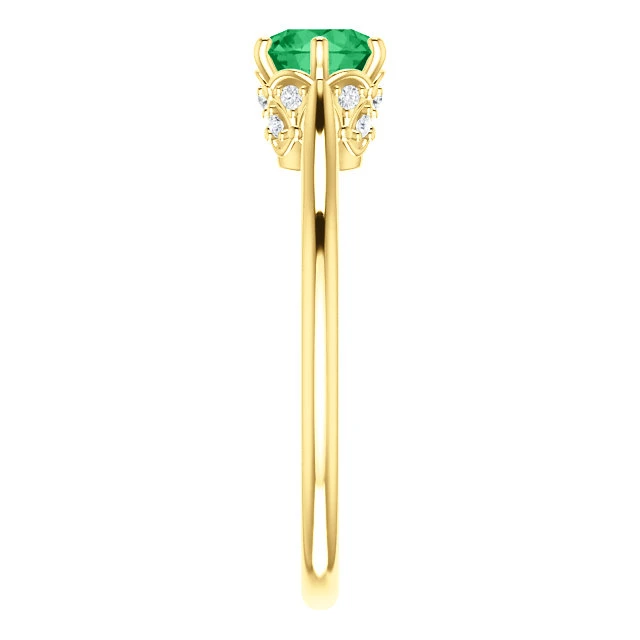 Anello di Fidanzamento i122995SmDi in Oro con Smeraldo e Diamanti
