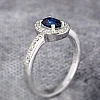 Anillo de compromiso de oro con zafiro y diamantes - modelo i348
