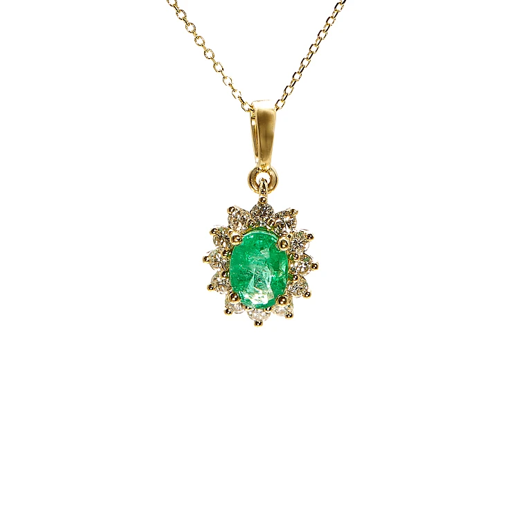 Gold or Platinum Entourage Pendant with Oval Emerald and Diamonds pan055smdi