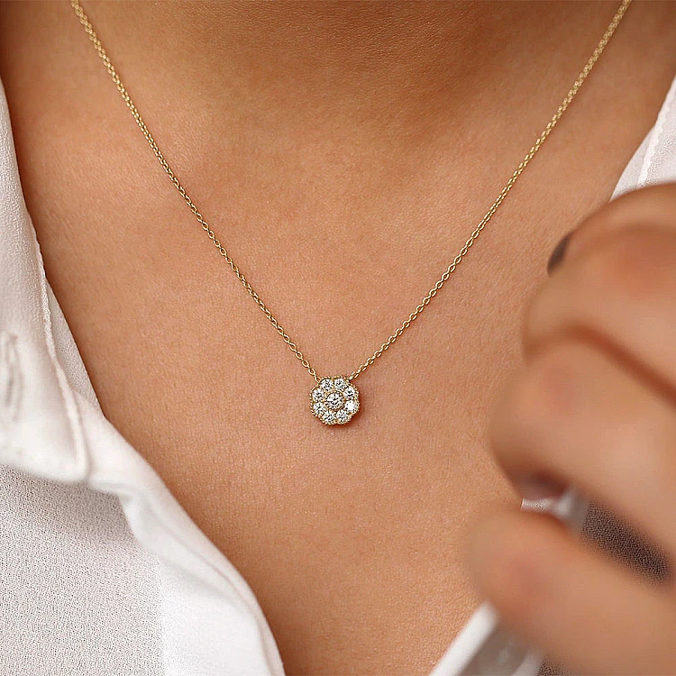 Goldblumenanhänger mit farblosen Diamanten pan2109