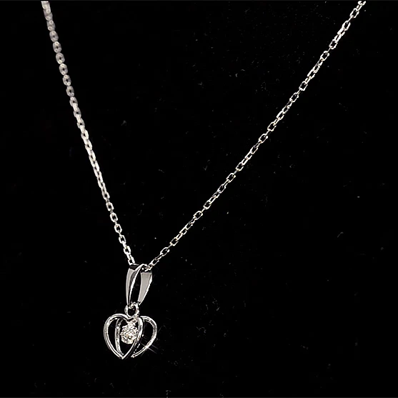 Gouden of platina harthanger met diamant pan3229