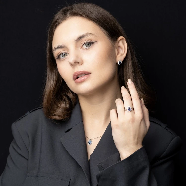 Set Completo Orecchini Anello e Pendente Kate Middleton in Oro con Zaffiri e Diamanti Naturali set055SfDi