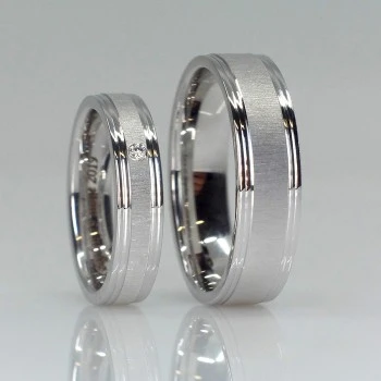 Anillos de boda de oro o platino con diamante - modelo v024