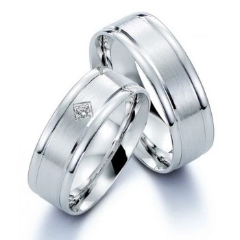 18k Gold Wedding Rings with Diamond - model v057