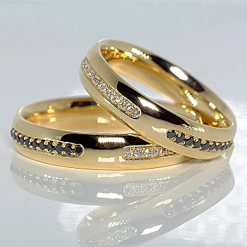 18k Gold Wedding Rings with Diamonds - model v112