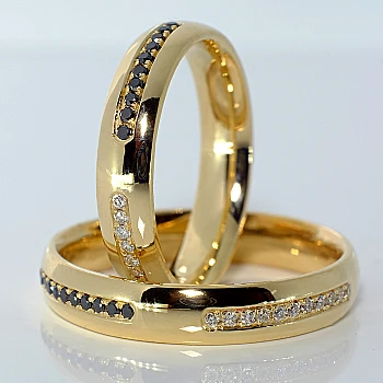 18k Gold Wedding Rings with Diamonds - model v112