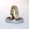 Eheringe v1173 in Gold oder Platin mit Diamanten