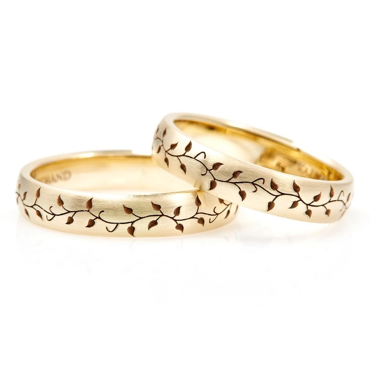 Anillos de boda de oro o platino con diseño láser inspirado en la naturaleza - modelo v1189