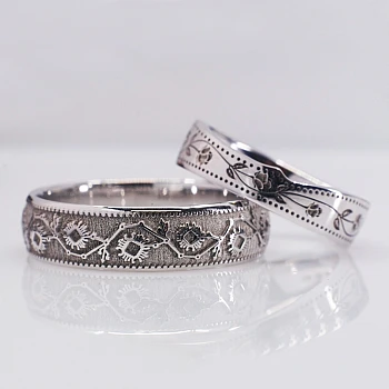 Custom 18k Gold Wedding Rings with Laser Pattern - model v1576