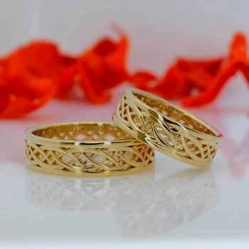 Celtic Pattern Wedding Rings in 18k Gold or Platinum - model v1719