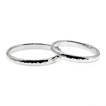 Fedi nuziali v188 in Oro o Platino Modello Hammer