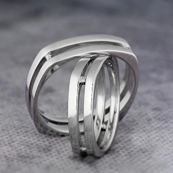 Quadratische Eheringe v196 in Gold oder Platin