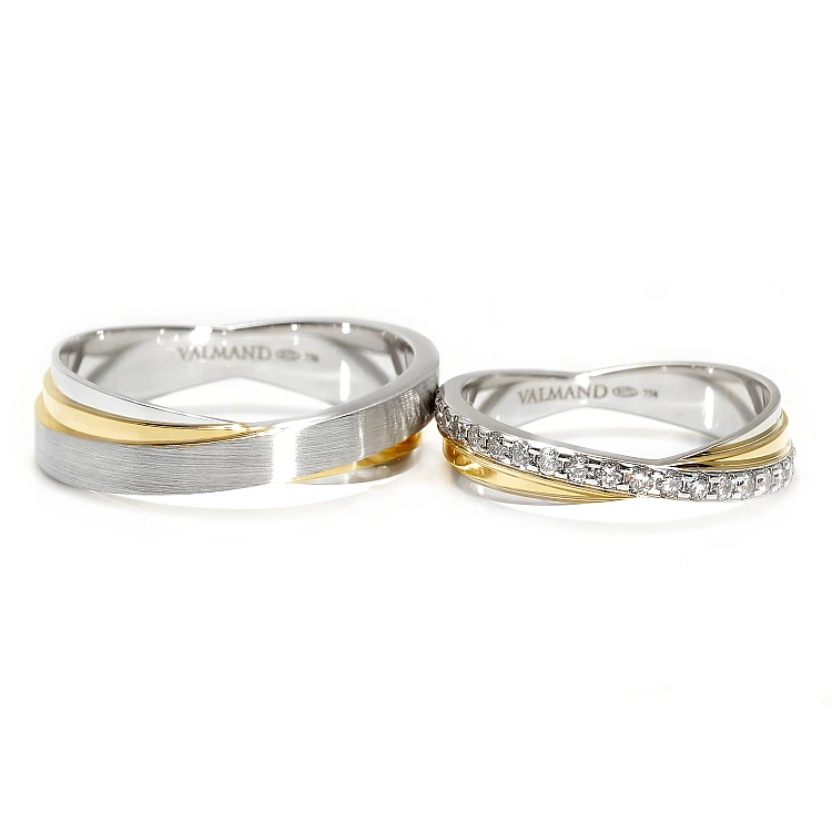 Tweekleurige trouwringen in goud of platina met natuurlijke diamanten v200