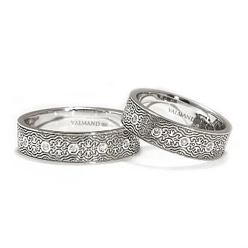 Anillos de boda láser en oro de 18k o platino con diamantes incoloros - modelo v2030