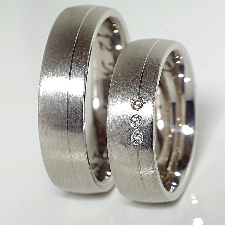 Fedi nuziali v323 in Oro o Platino con Diamanti