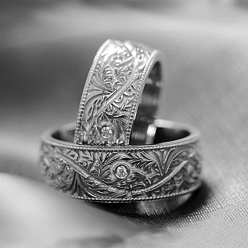 18k Gold Wedding Rings with Diamonds Venetian Model - model v6191